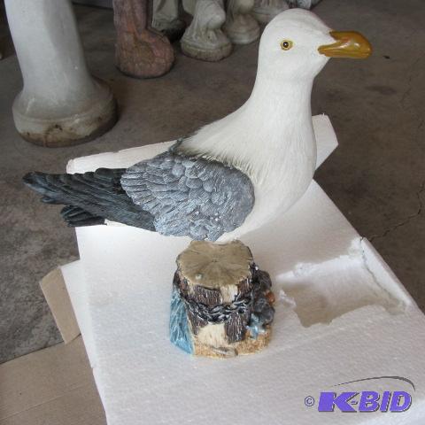 lot 47 image: Resin Seagull
