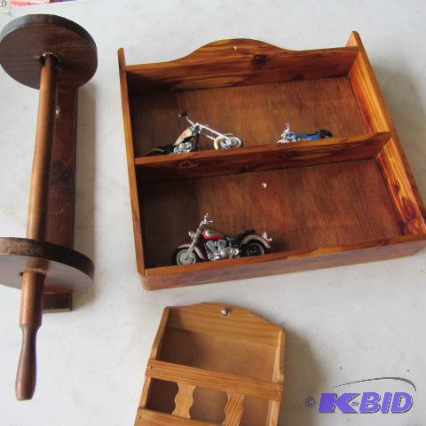 lot 90 image: Display Shelf, Motorcycles