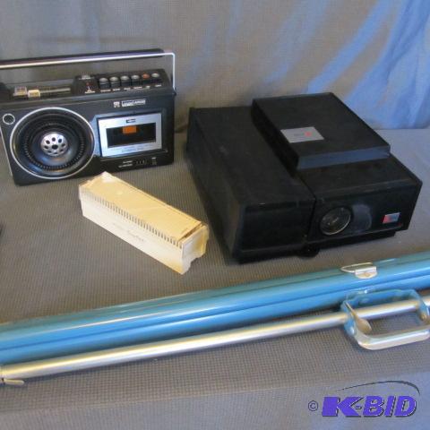 lot 110 image: Cassette Radio, Slide Projector