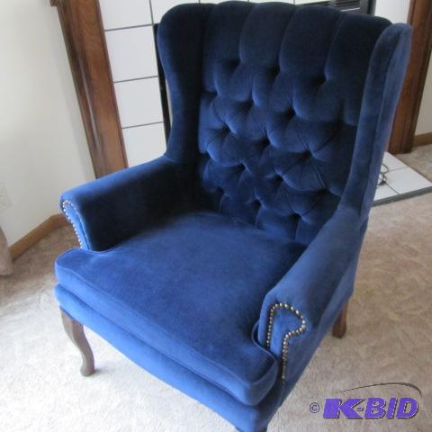 lot 12 image: Queen Anne Chair
