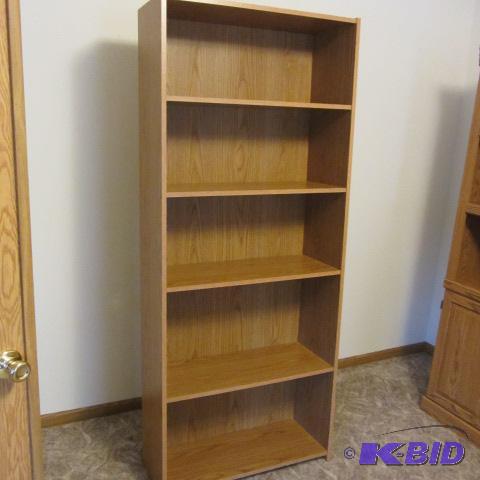 lot 14 image: Bookshelf