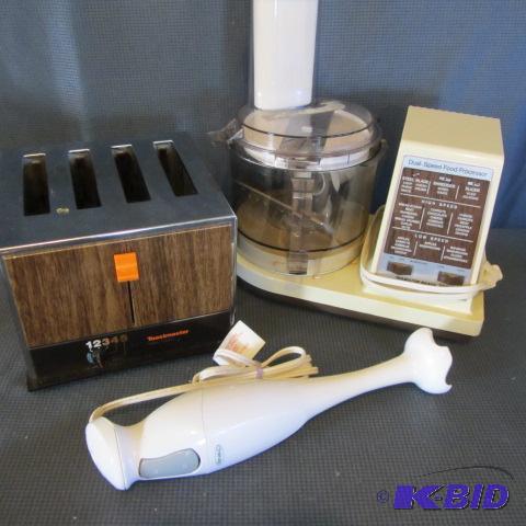 lot 144 image: Toaster, Processor, Blender