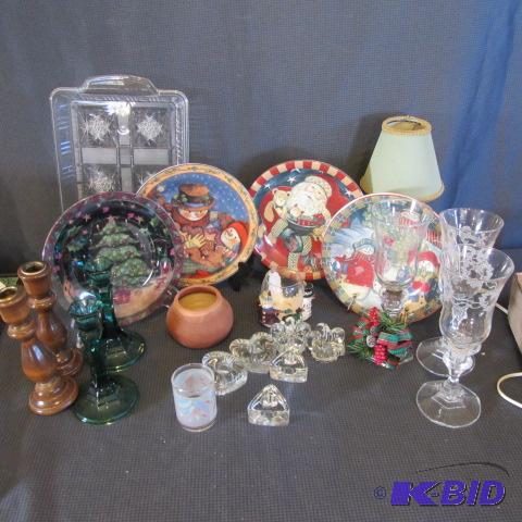 lot 147 image: Christmas Plates, Candle Holders