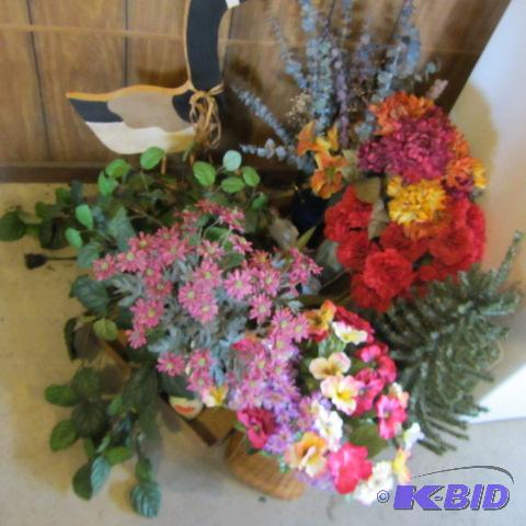 lot 182 image: Greenery, Floral