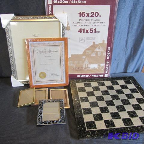 lot 190 image: Chess Board, New Frames