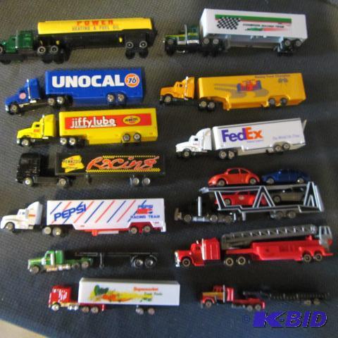 lot 243 image: Semi Trucks