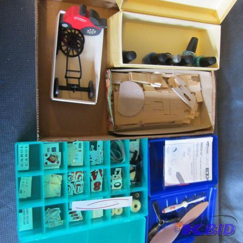 lot 264 image: Decals, Rocket Kit, Polish