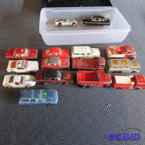 lot 271 image: Vintage Metal Toy Cars