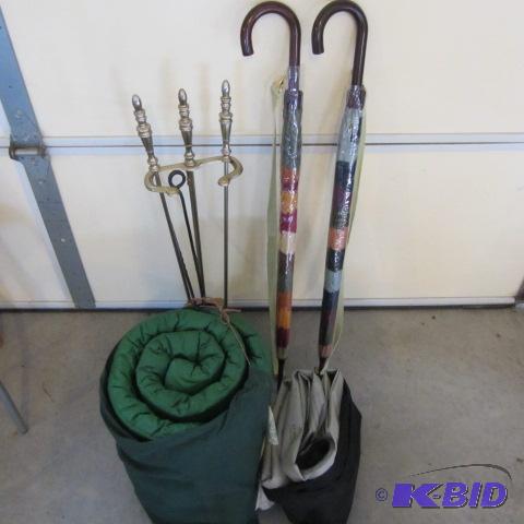 lot 285 image: Camping Gear