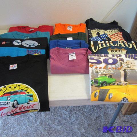 lot 300 image: Mens T-Shirts