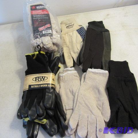 lot 322 image: Knit & Nitrile Gloves