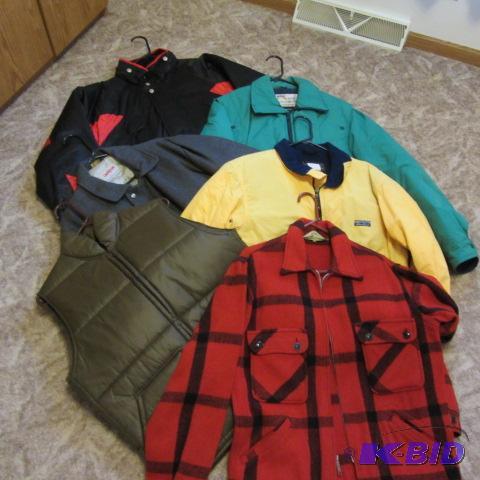 lot 338 image: Mens Jackets