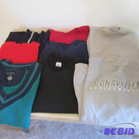 lot 365 image: Mens Sweatshirts