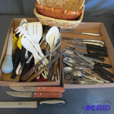 lot 39 image: Kitchen Utensils