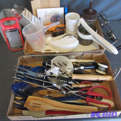 lot 41 image: Kitchen Utensils