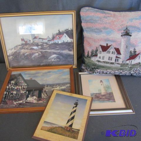 lot 77 image: Lighthouse Art & Pillow