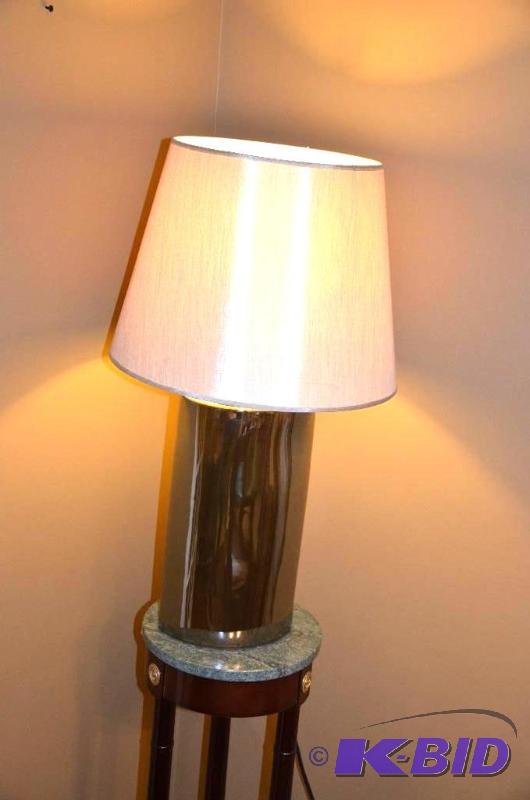 lot 18 image: Lamp 30x16", table not included...