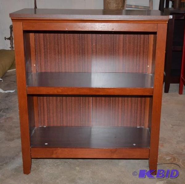 lot 31 image: Wood cabinet with movable shelf 31X36X12"...