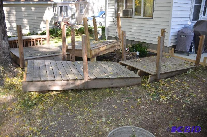 lot 55 image: Wood handicap ramp cut into 4 sections It was...