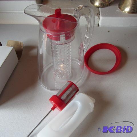 lot 100 image: Infusion Beverage System