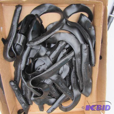 lot 221 image: Muskie Twister Tails