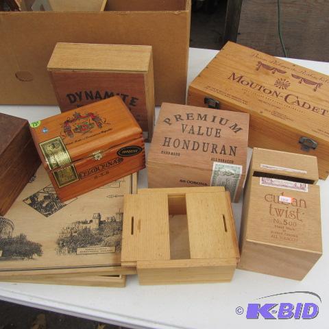 lot 250 image: Wooden Cigar Boxes