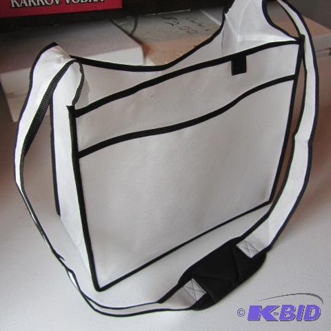 lot 43 image: Trade Show Totes