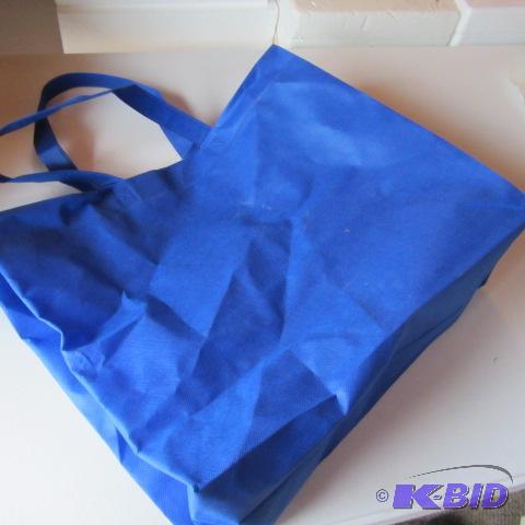 lot 45 image: Trade Show Totes