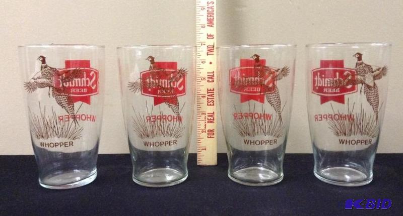 lot 41 image: 4 Schmidt Beer Whopper Pheasant Glasses