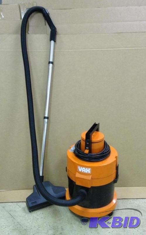 lot 68 image: Vax Wet Dry Vac