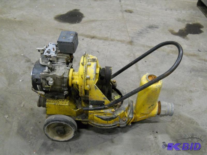 lot 11 image: Wacker PDT3A Trash Pump.