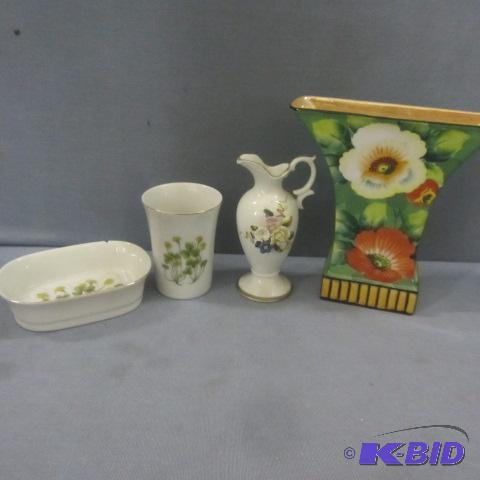 Sakuraware Vase, Bud Vases