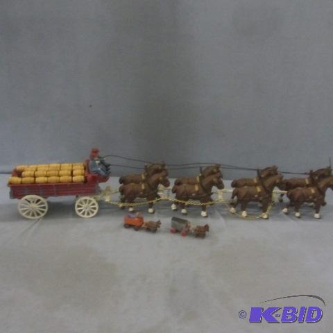 Cast Beer Wagon Clydesdales