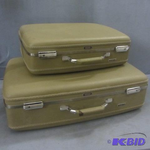 Vintage Hard side Luggage