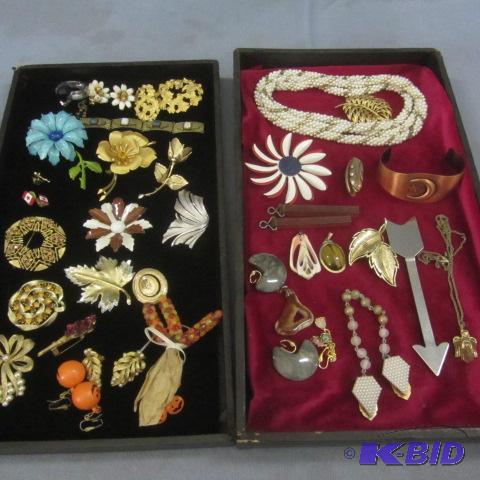 Vintage Pins, Necklaces