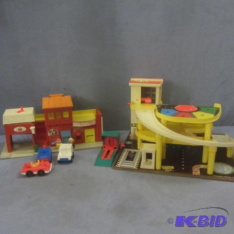 Fisher Price Ramp & Village