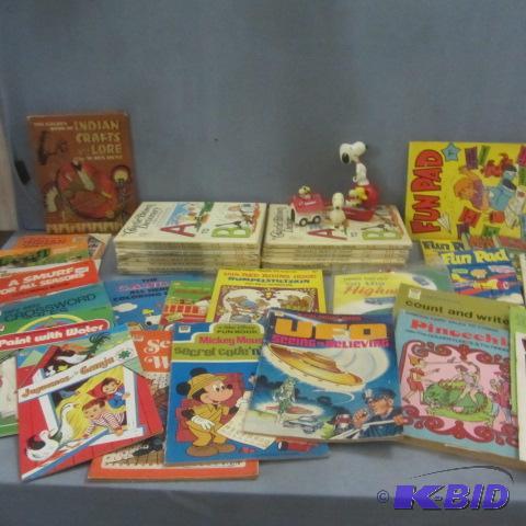 Charlie Brown Dictionary Set, Toys