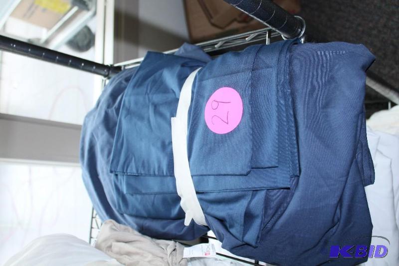 King 1 fitted Sheet 1 Pillow Cas