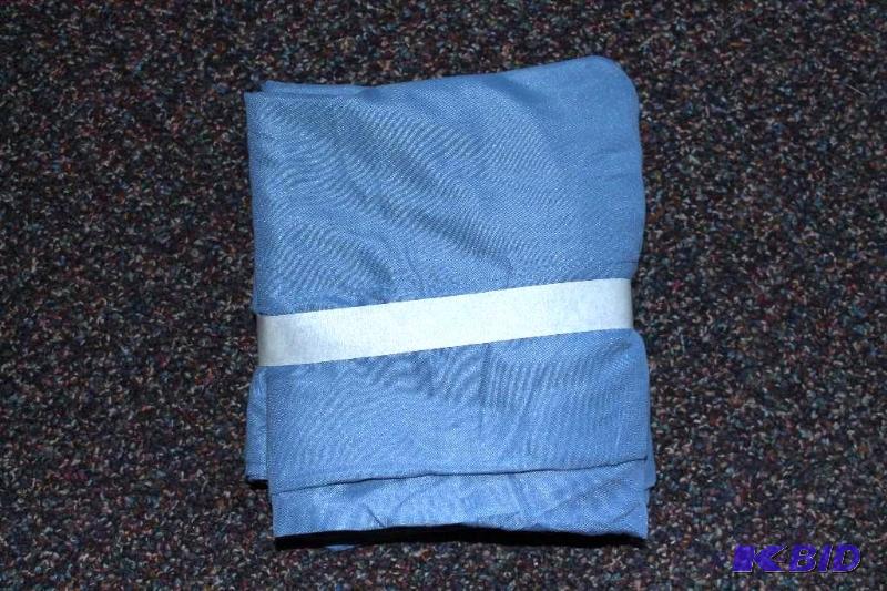 2 Standard Pillow Cases