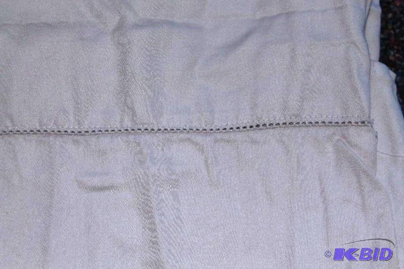 2 Standard Pillow Cases