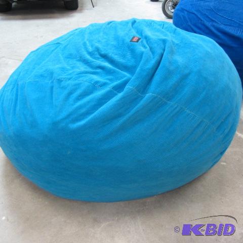 lot 25 image: CordaRoy Convertible Sleeper