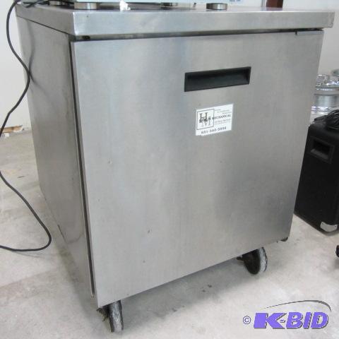 lot 5 image: Stainless Work Top Freezer