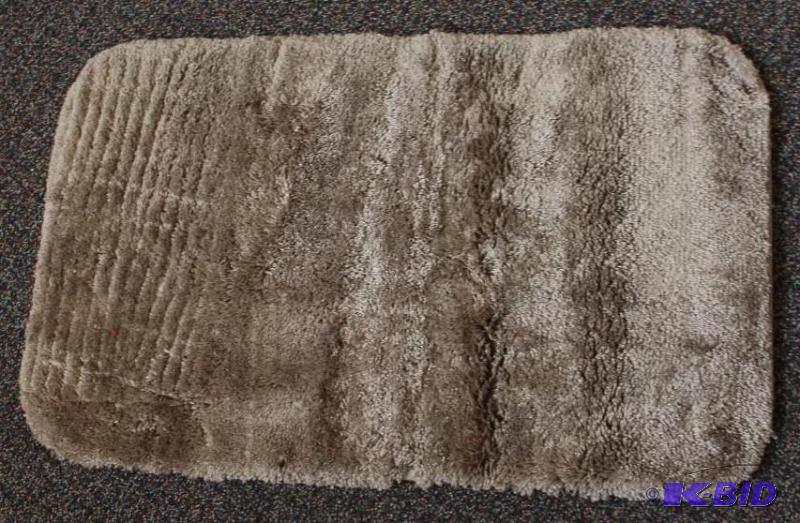 Plush Bath Rug