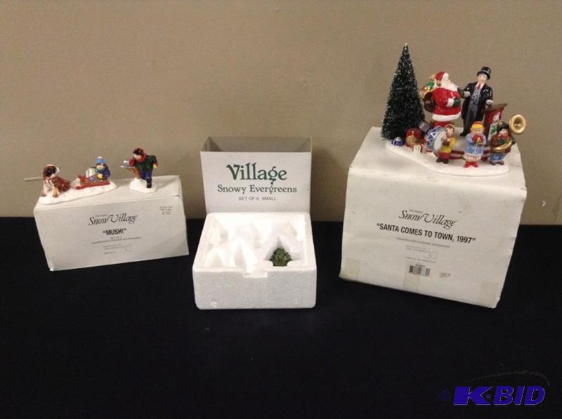 lot 118 image: Dept 56 Mush, Snowy Evergreens & Santa Comes To Town 1997