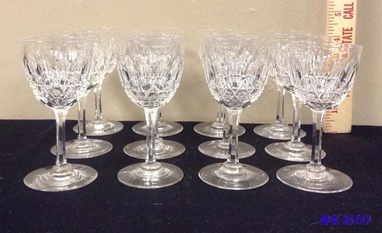 lot 41 image: Set of (12) Crystal Cordial Glasses