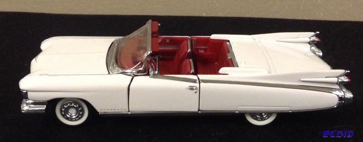 lot 50 image: 1959 Cadillac Eldorado Convertible 143 Scale by The Franklin Mint