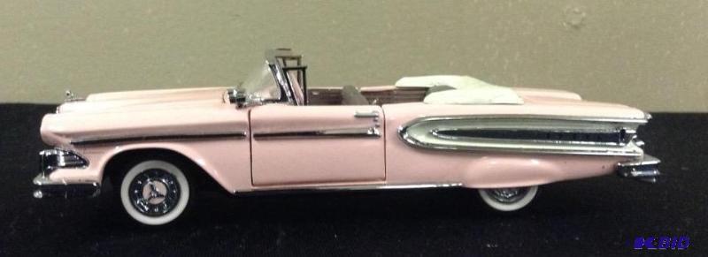 lot 55 image: 1958 Ford Edsel Citation Convertible 143 Scale by The Franklin Mint