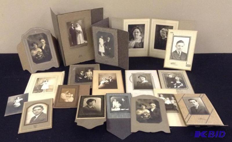 lot 92 image: Vintage Photographs