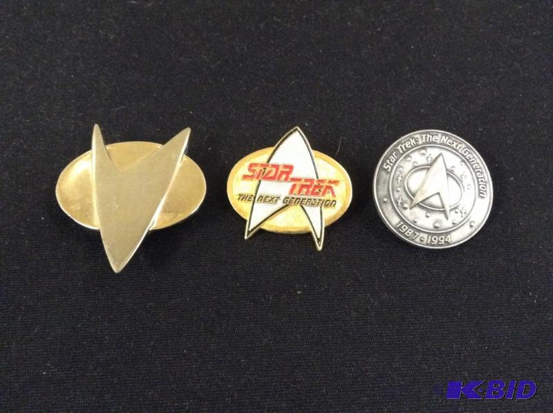lot 95 image: 3 Star Trek Pins
