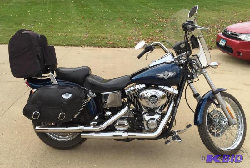 lot 1 image: 2003 Harley Davidson Dyna Wide Glide